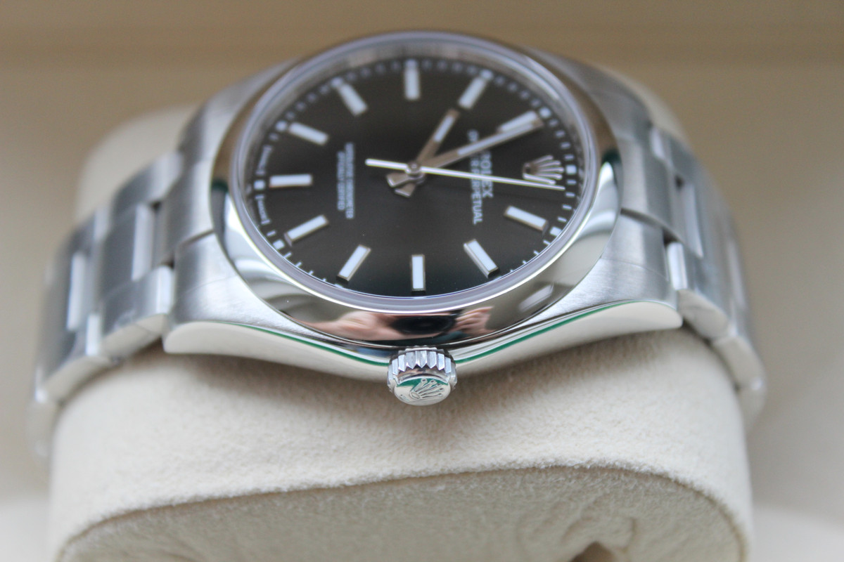 Rolex oyster clearance perpetual 39mm 114300