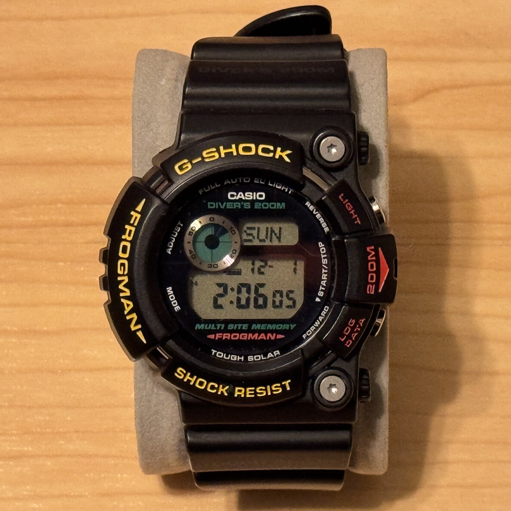 レア CASIO G-SHOCK Dw-9700nc-8t ヘリーハンセン（2025年最新DW