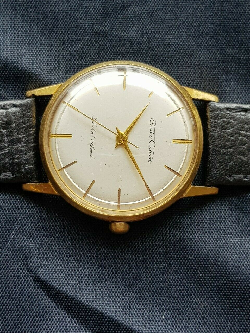Vintage Seiko Crown Diashock 21 Jewels Gold 18K Mens Japan Wrist