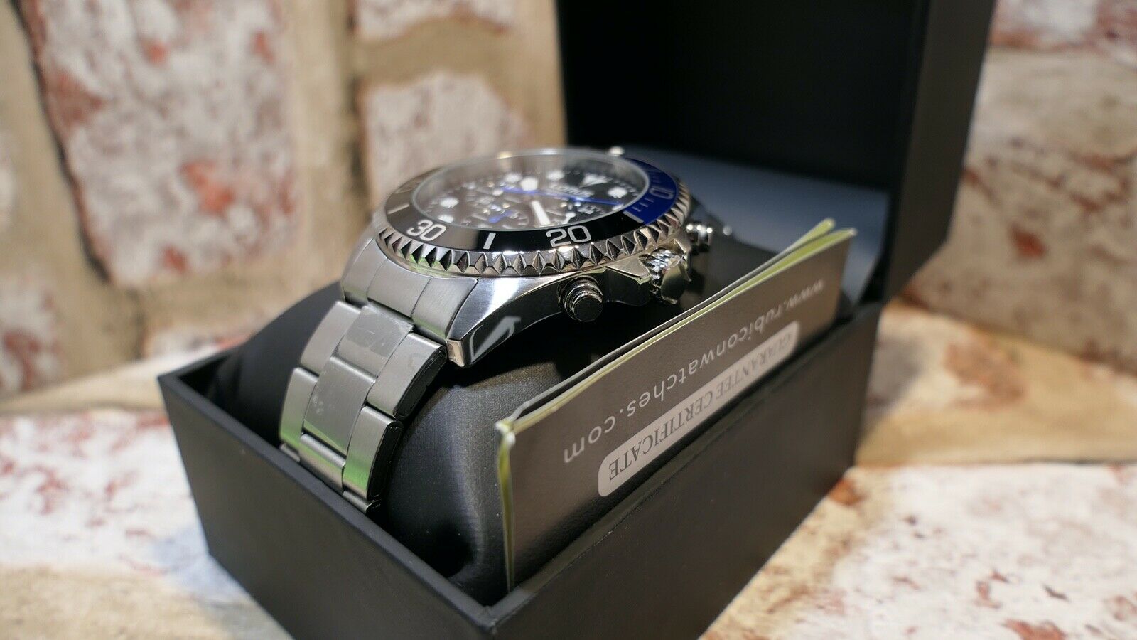 Lorus submariner on sale