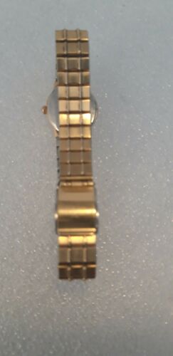 Seiko Quartz Base Metal Stainless Steel Back 2P20-0A20 RO Japan J 505449...  | WatchCharts Marketplace