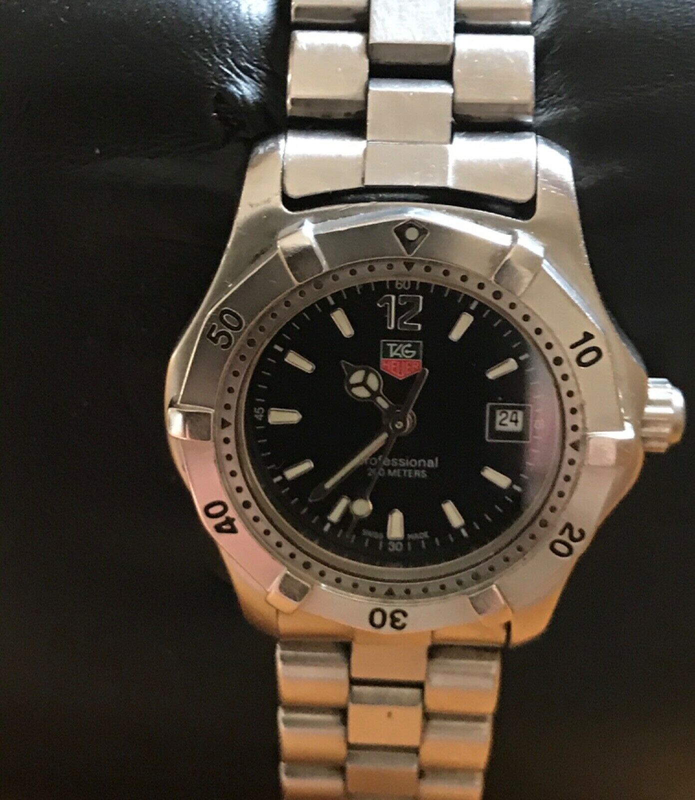 Tag Heuer 2000 WK1310 1 Black SS Watch Womens Professional