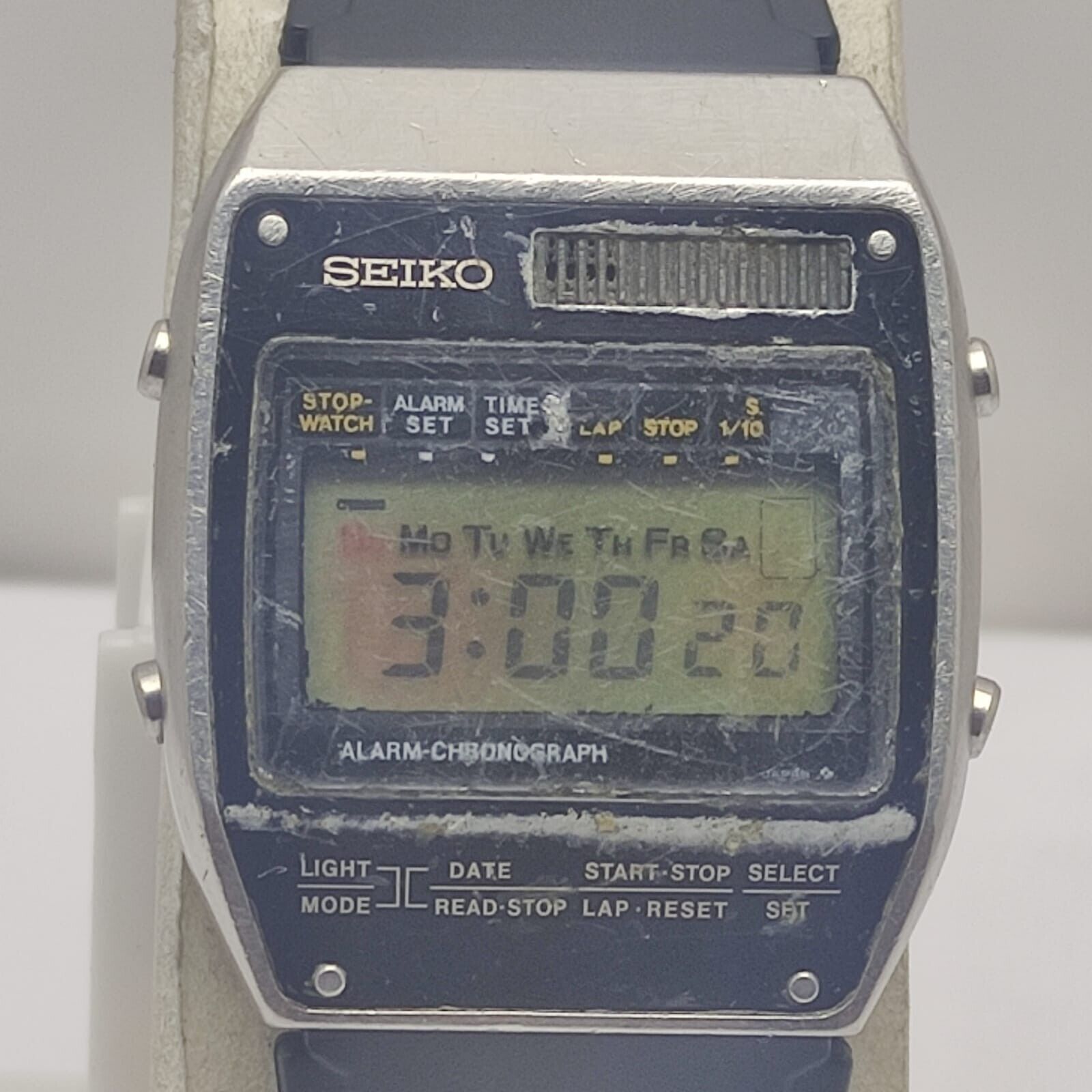 Seiko Quartz A158-503A Lcd Digital Alarm Vintage Men's Watch