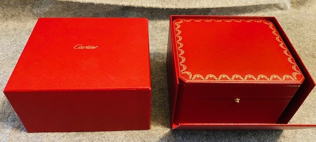 Cartier box and online papers