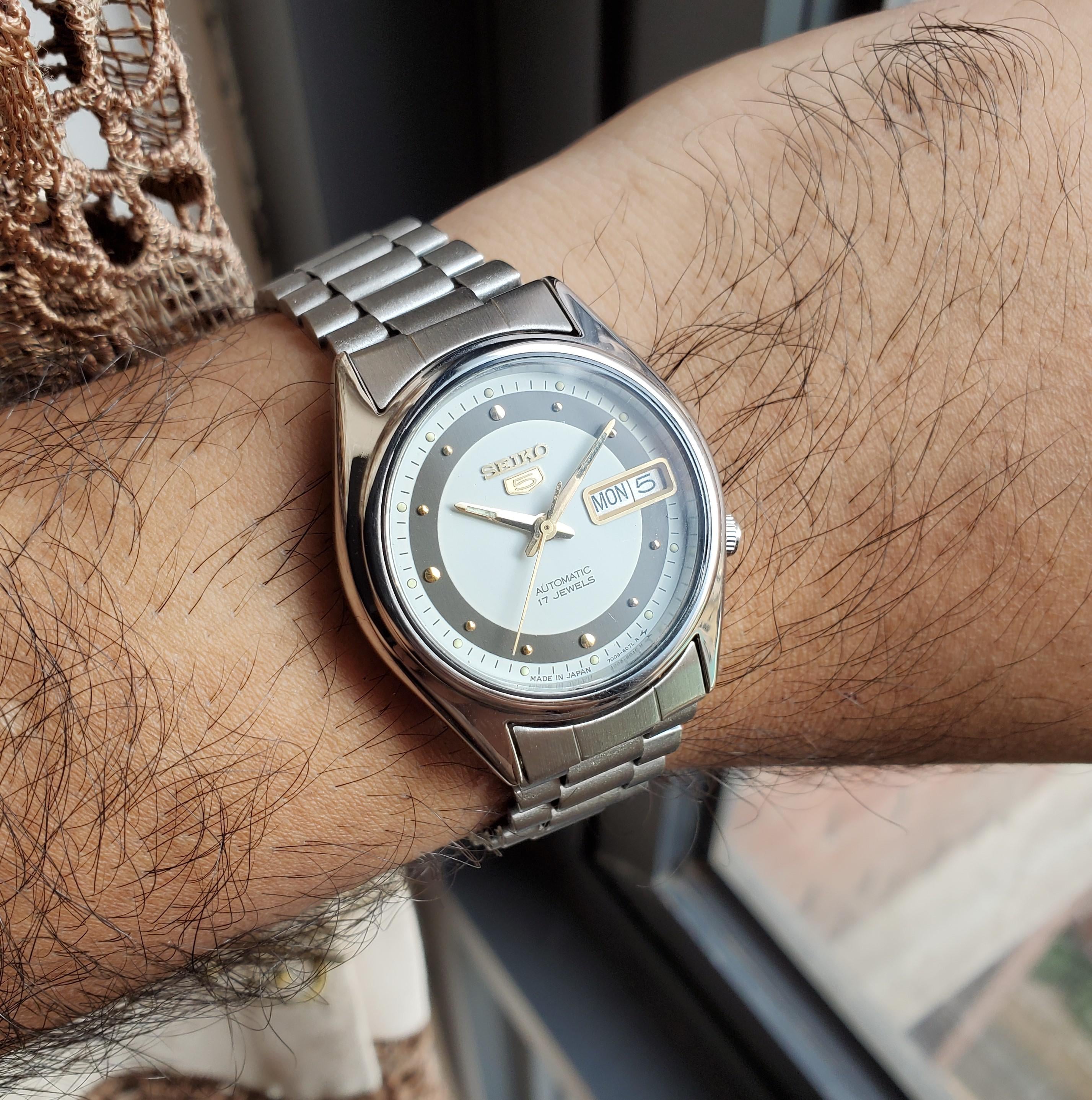 WTS] Seiko 1992 SKXM13 Bullseye White Sunburst dial Rare Vintage