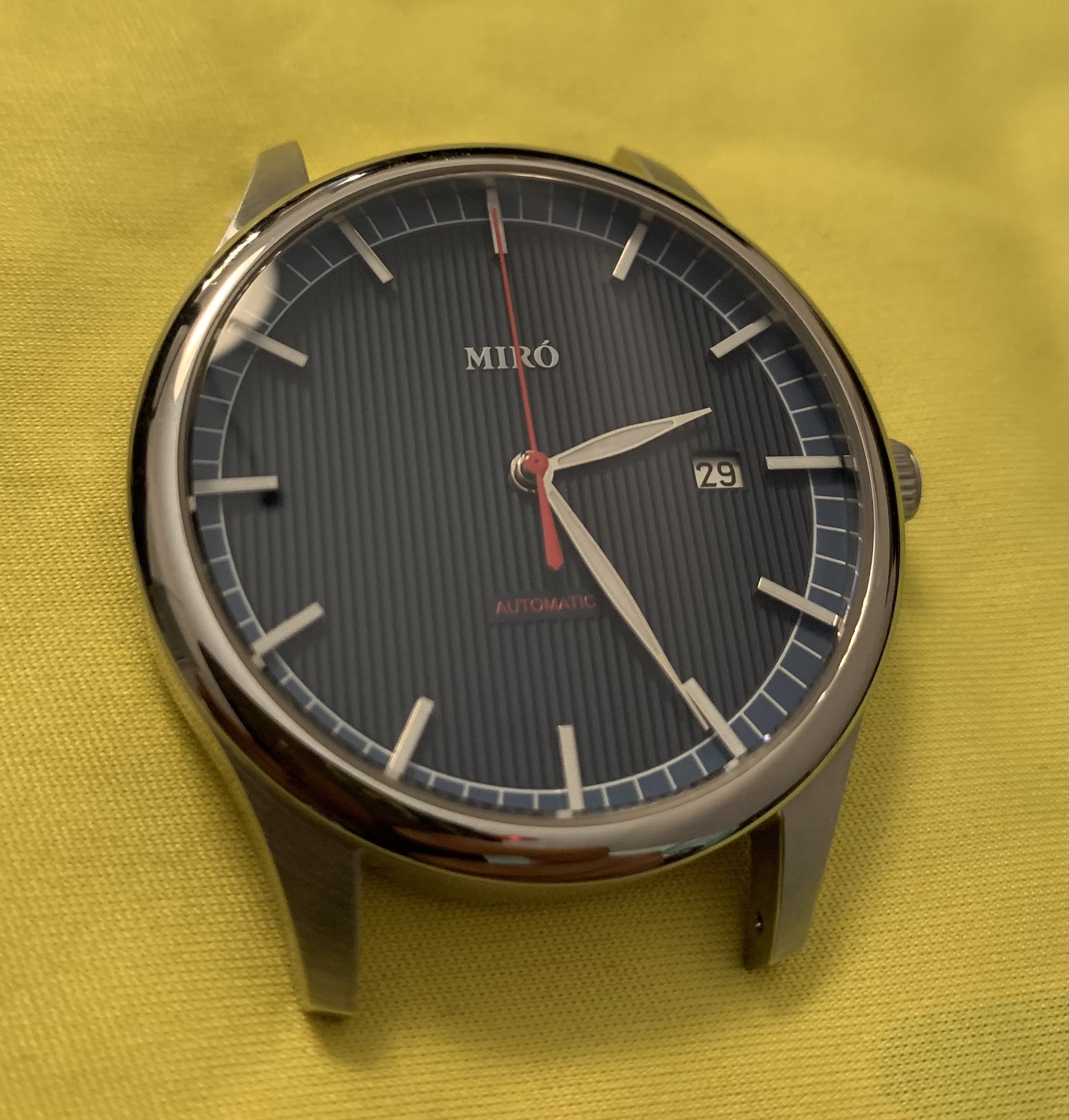 Miro Everyday Watch - made in Sweden, affordable Miyota 9015