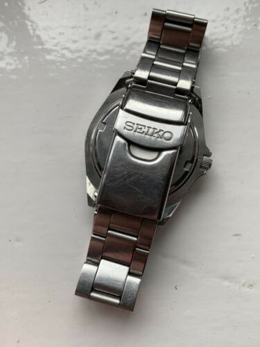 Mens Vintage Seiko Quartz Sports 150 Pepsi Divers Watch Day Date