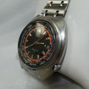 Vintage Seiko World Time GMT 6117-6409 with Original Bracelet | WatchCharts