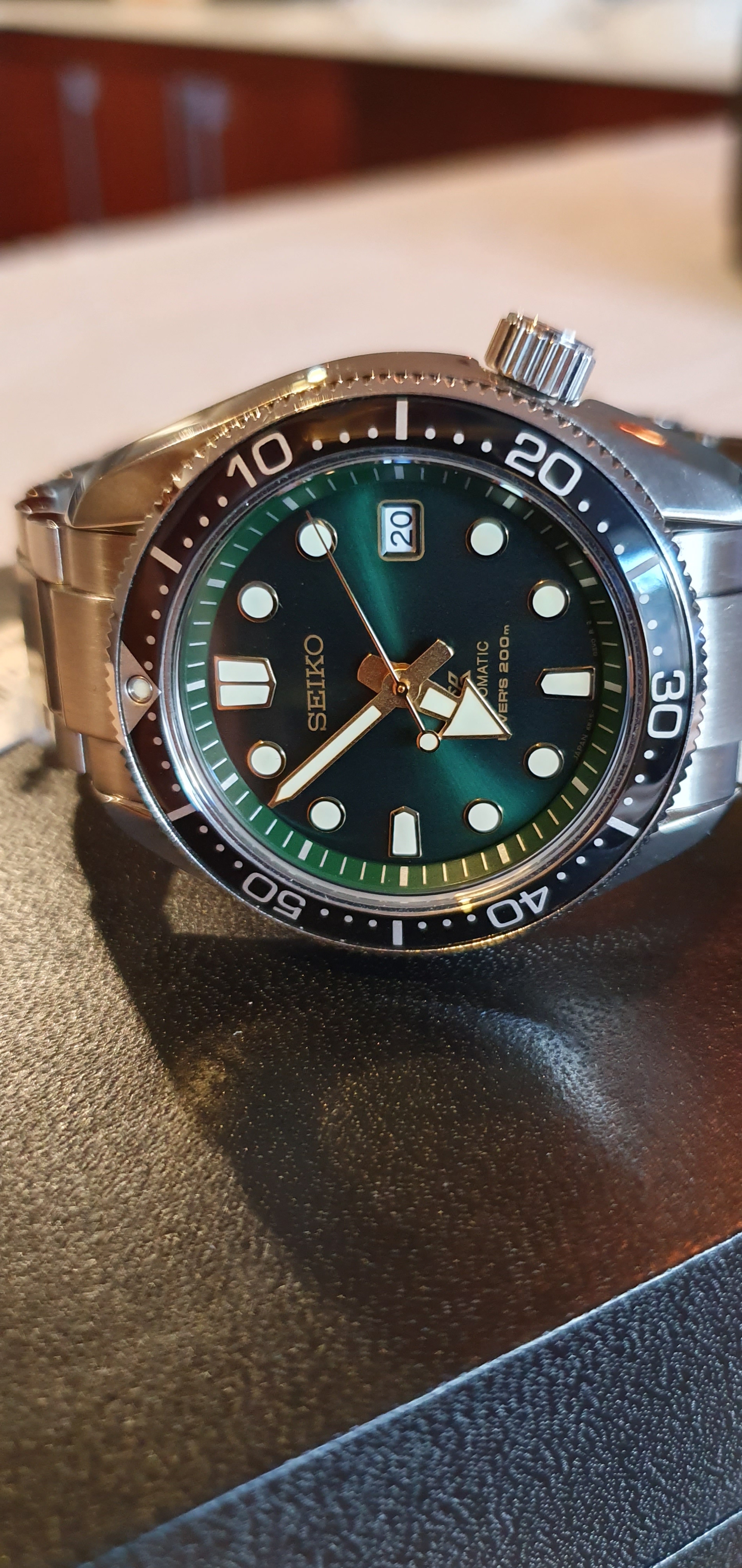 seiko green sunset