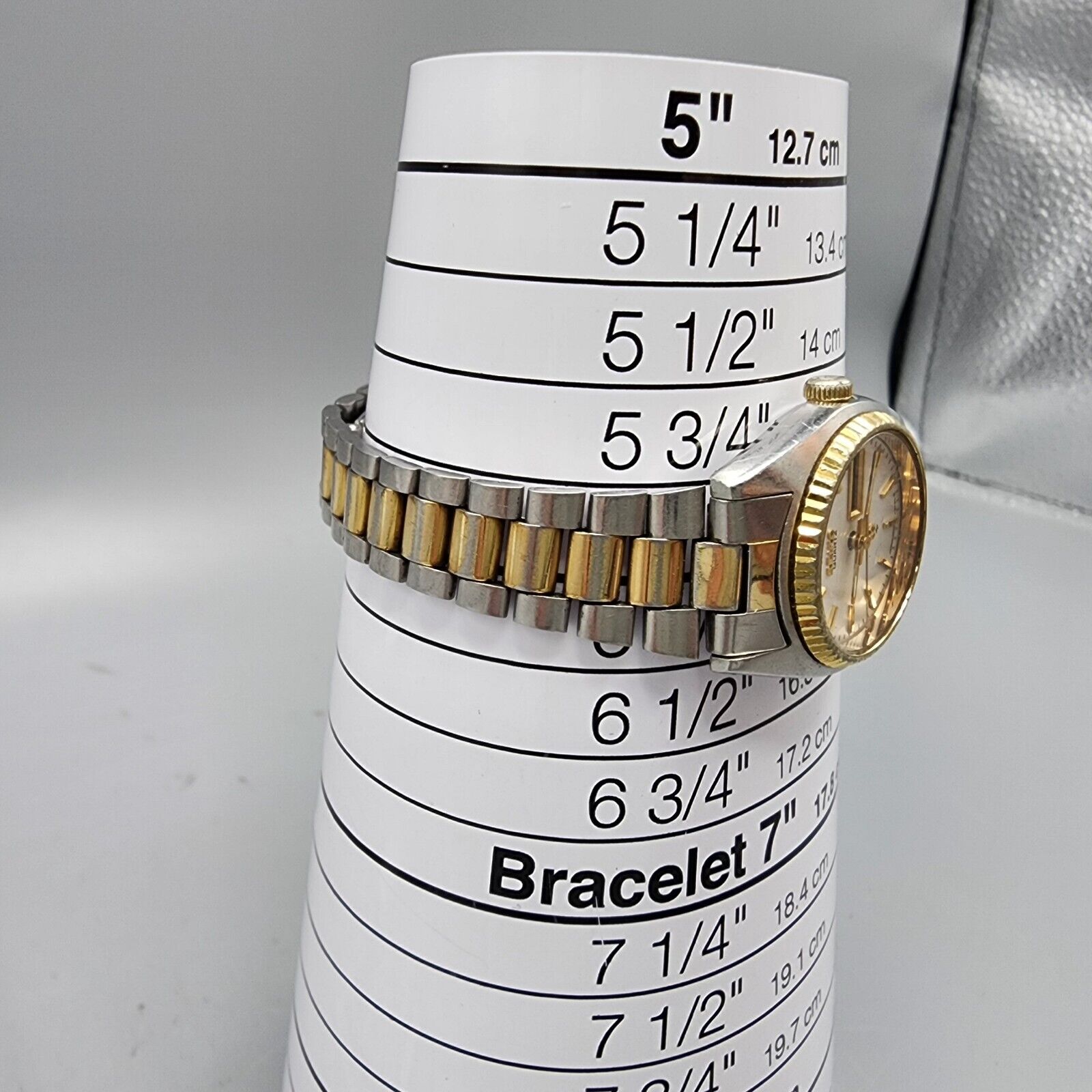 Vintage Seiko SQ Watch Women Two Tone White Dial Daydate  display picture 1