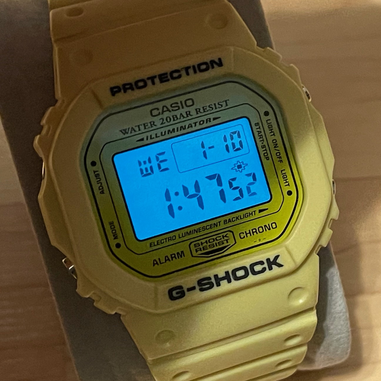 CASIO カシオ G-SHOCK DW-5600LC-9JF クォーツ デイデイト 夏