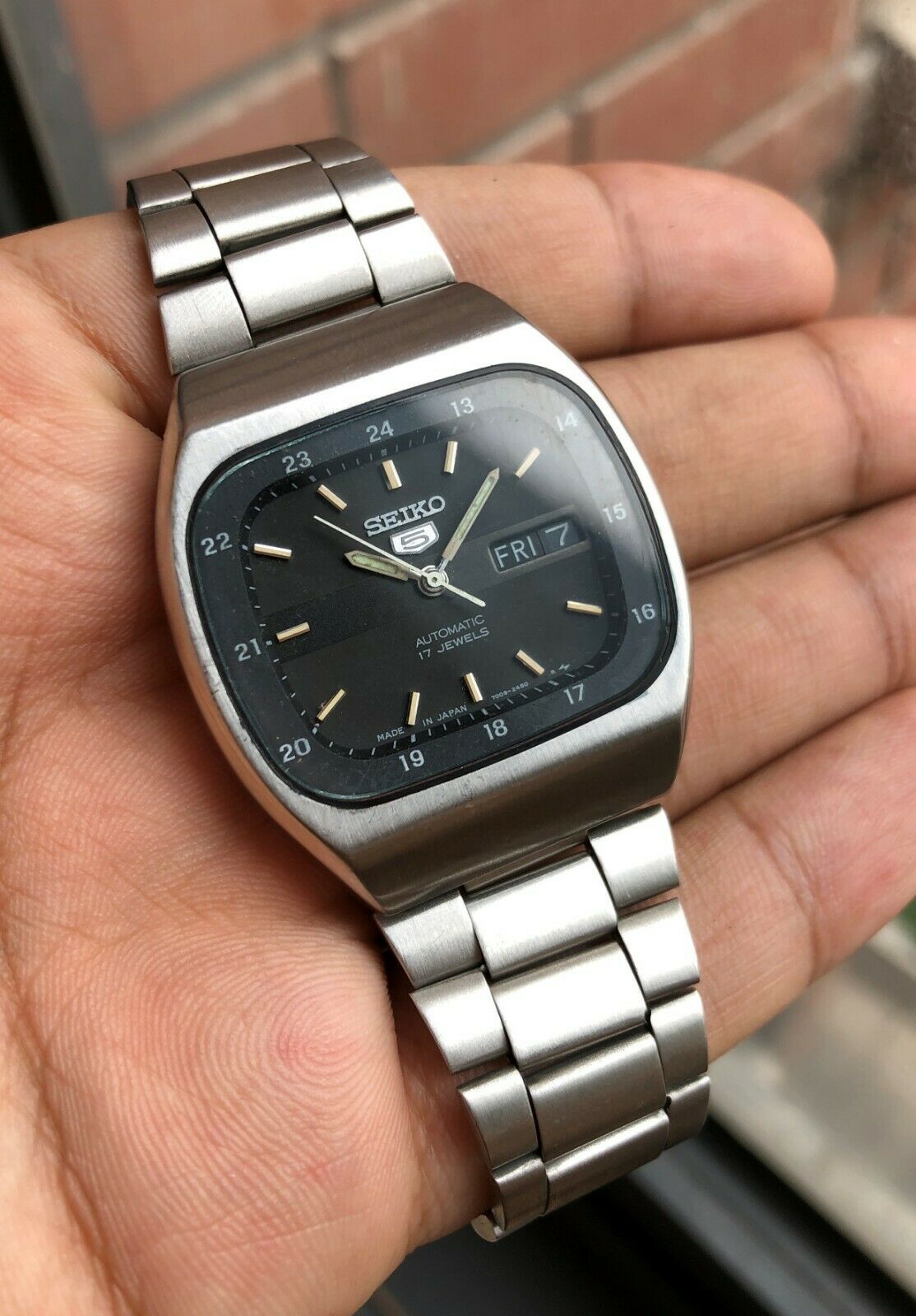 $1 Seiko 5 TV Stunning BLUE dial Railway Time Vintage 7009