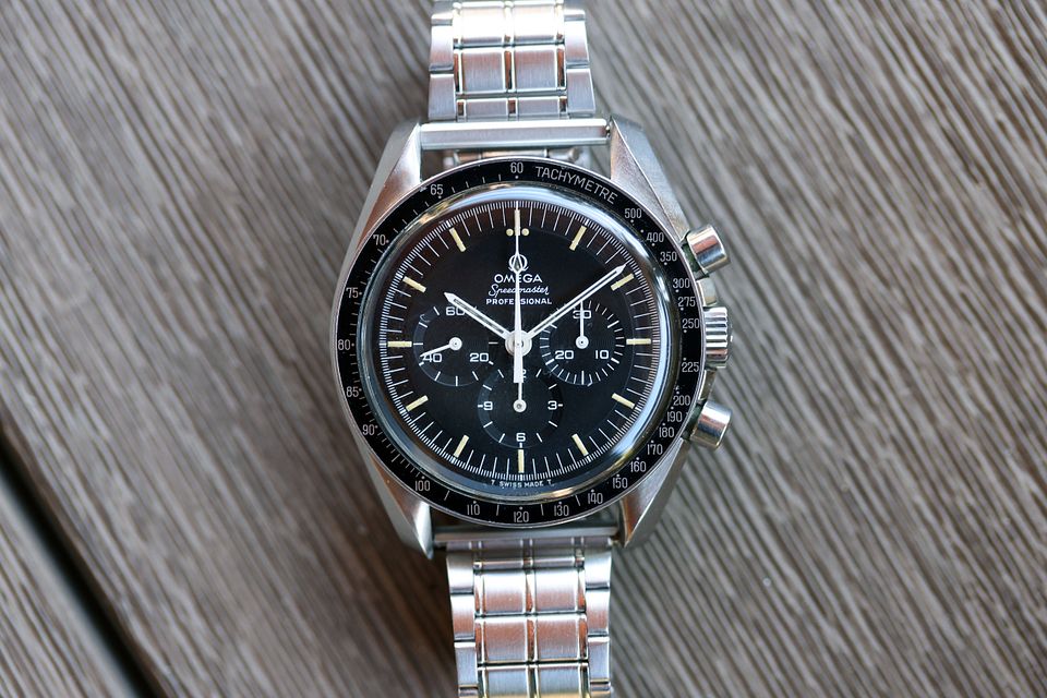 1971 Omega Speedmaster Moonwatch ref. 145.022 Apollo XI Straight