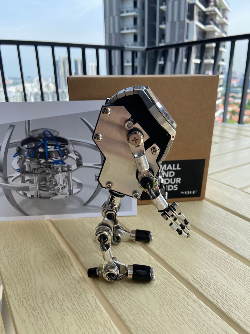 MB&F M.A.D. Gallery ROBOTOY Watch Stand | WatchCharts