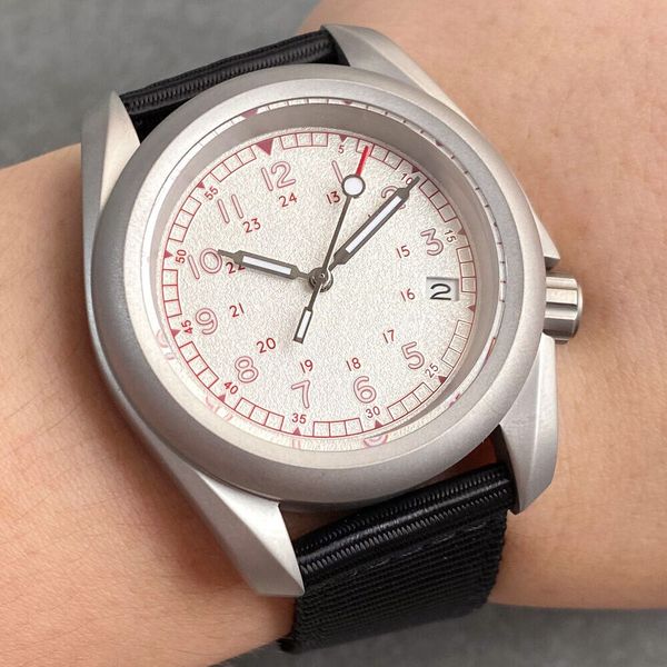 OROLOGIO MOD TUTTO Trasparente con Seiko NH35A Movimento Automatico OROLOGIO MOD TUTTO Trasparente con Seiko NH35A Movimento Automatico