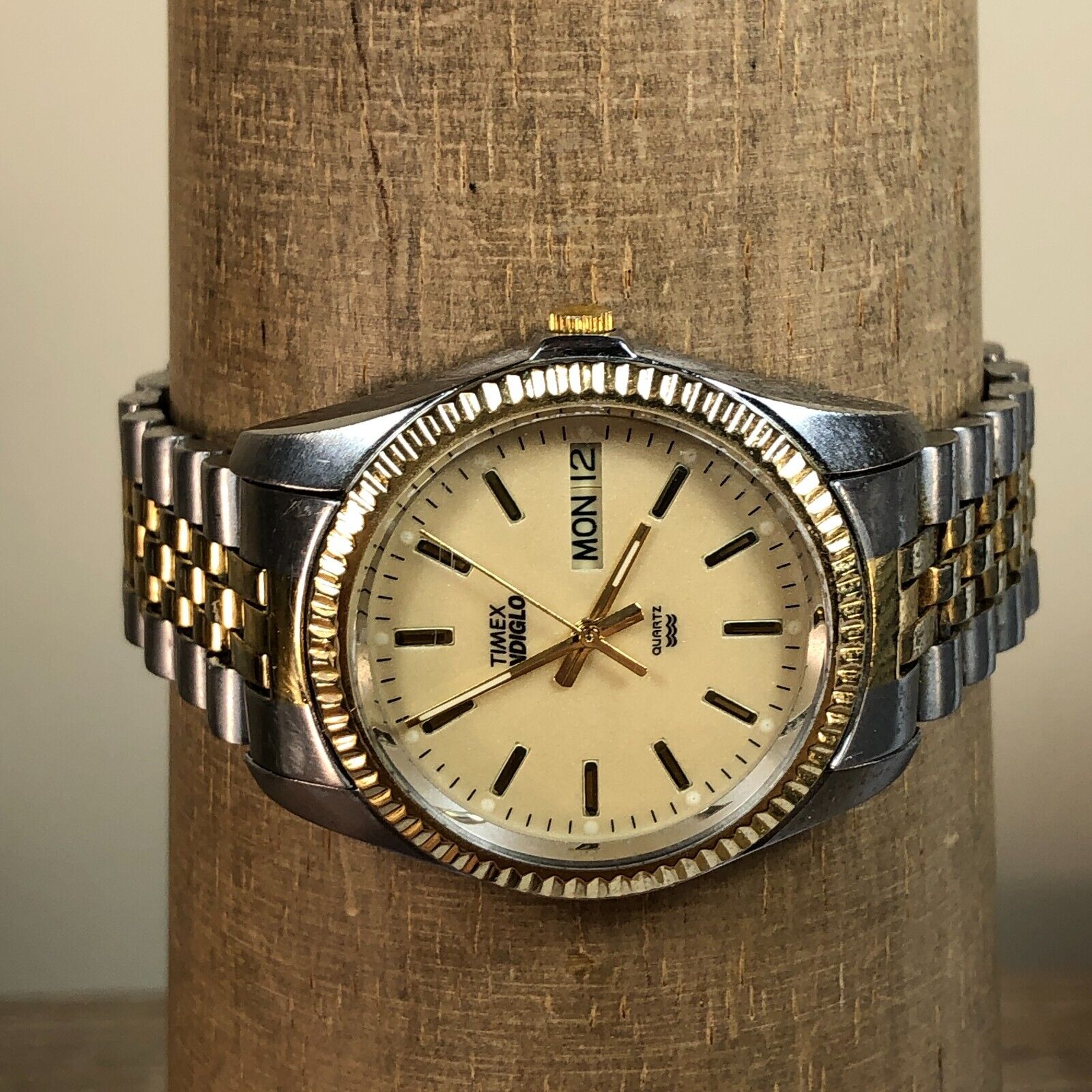 Timex Indiglo Vintage Mens Silver Gold Presidential Watch New Battery Vintage Timex Indiglo Watch Needs Battery | Mercari main image 2