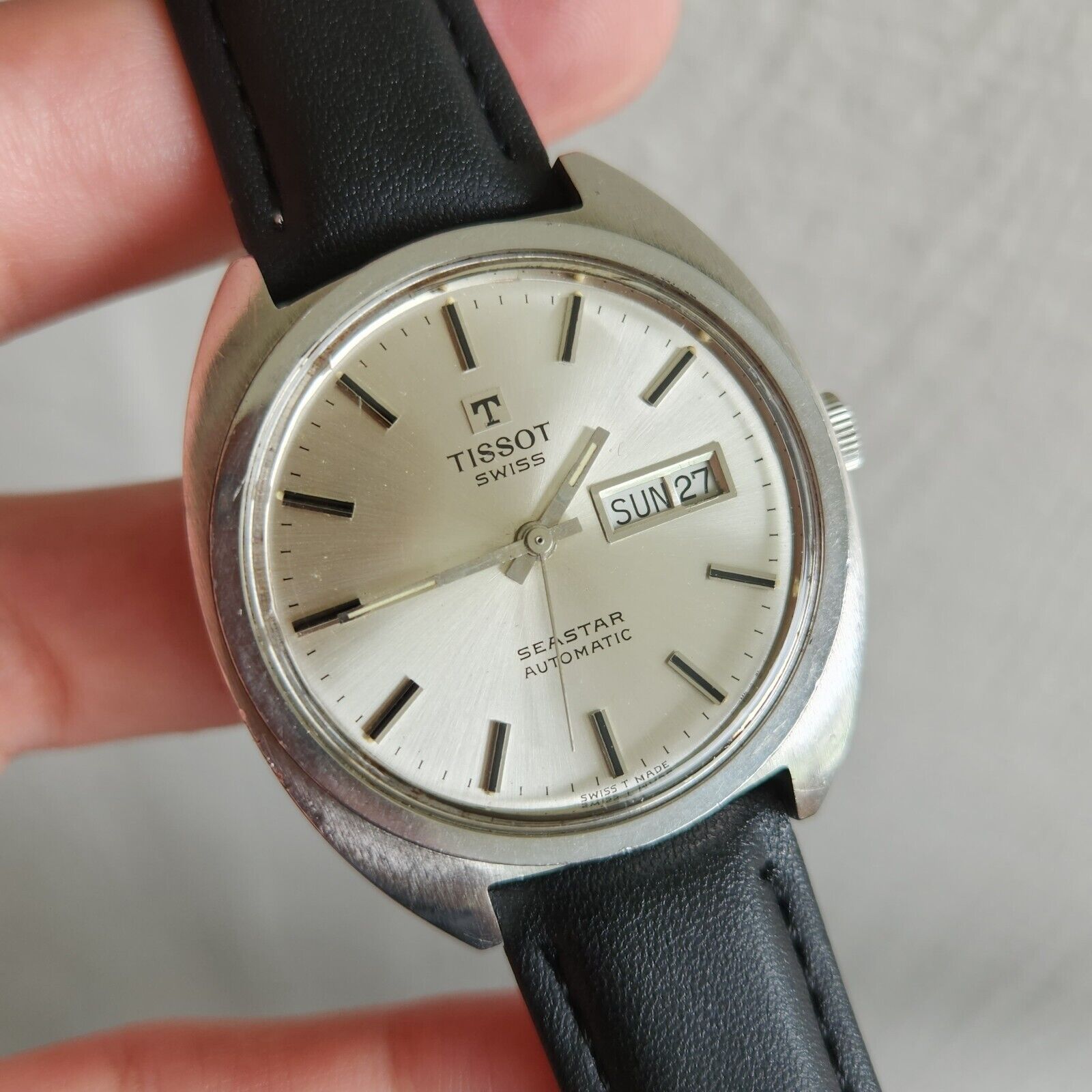 Vintage Tissot Seastar Automatic Men s Watch 46587 1X Day Date