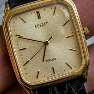 Rare Vintage 1980 SCARCE SEIKO ALBA VINTAGE DIGITAL WATCH Y670