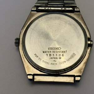 Vintage 1981 Seiko D229-5010 LCD Digital Watch - Case Palladium