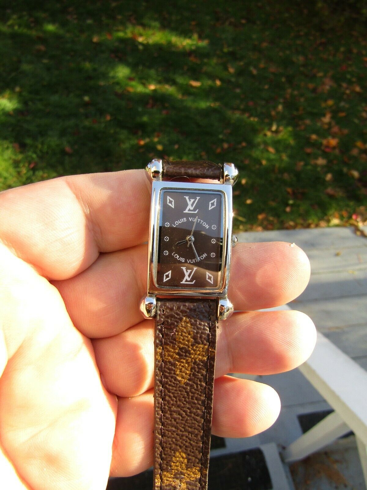 Estate+Louis+Vuitton+Ladies+Wrist+Watch+1187hs2003l+Leather+Band+Untested  for sale online