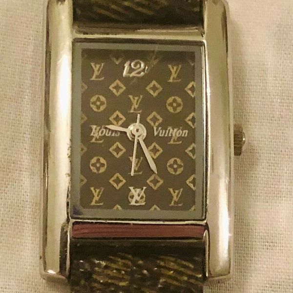Vintage Louis Vuitton Paris Woman's Leather Watch New Battery 1187HS2003L