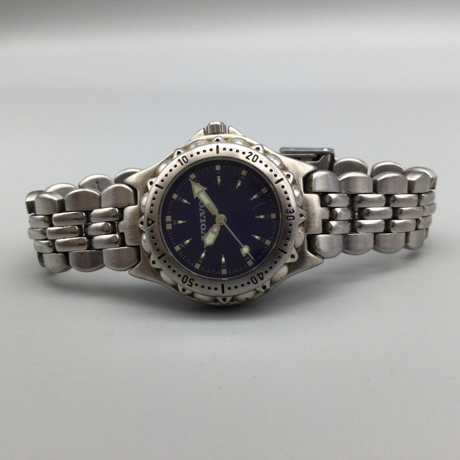 Womens Volvo Swiss 27mm Silver Tone Mesh Bracelet Quartz Watch 3ATM New Battery Fossil Volvo Watch Women Silver Tone 100M Blue Dial 28mm New  main image 4