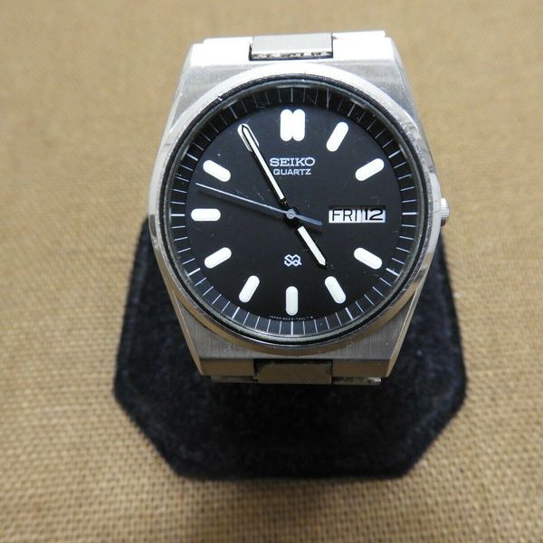 Vintage SEIKO SQ Silver w/Black Face 8223-7159 NEW BATTERY ...