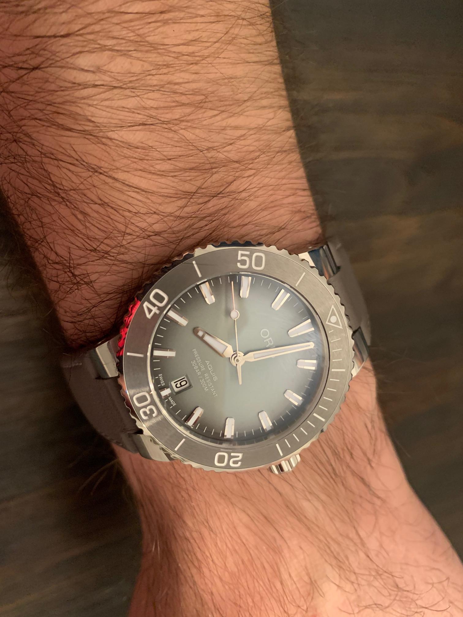 WTS Oris Aquis Date 39.5mm Mint Green Grey 01 733 7732 4137