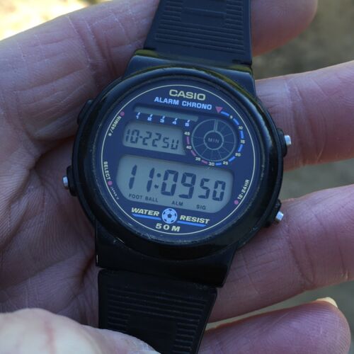 Nice vintage 1990's Casio TRW-10 Football timer chronograph LCD