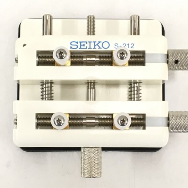 Good Condition [Used] SEIKO Seiko Universal Case Holder S-212 Watch Tool  T5901642 | WatchCharts