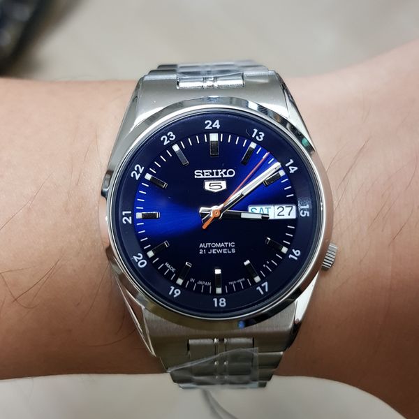 BNIB] *Made In Japan* Seiko 5 Automatic Date-Day Blue Dial Men's Watch  SNK563J1 | WatchCharts