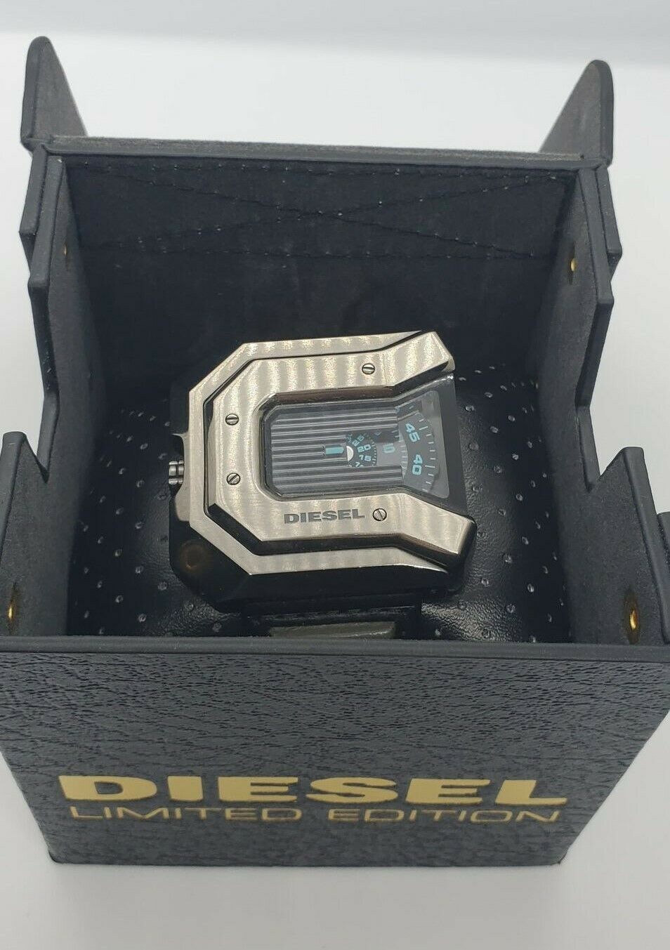 dz7385 diesel watch