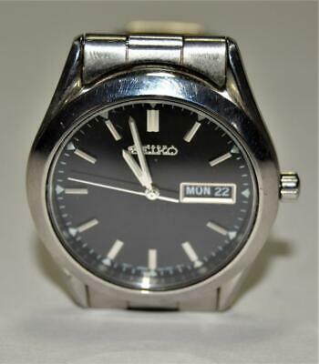 Original Seiko 7N43-9070 Day date men Quartz Watch runs new battery Seiko  band | WatchCharts