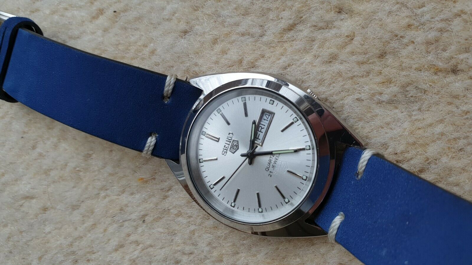 Seiko 5 snx111 hot sale