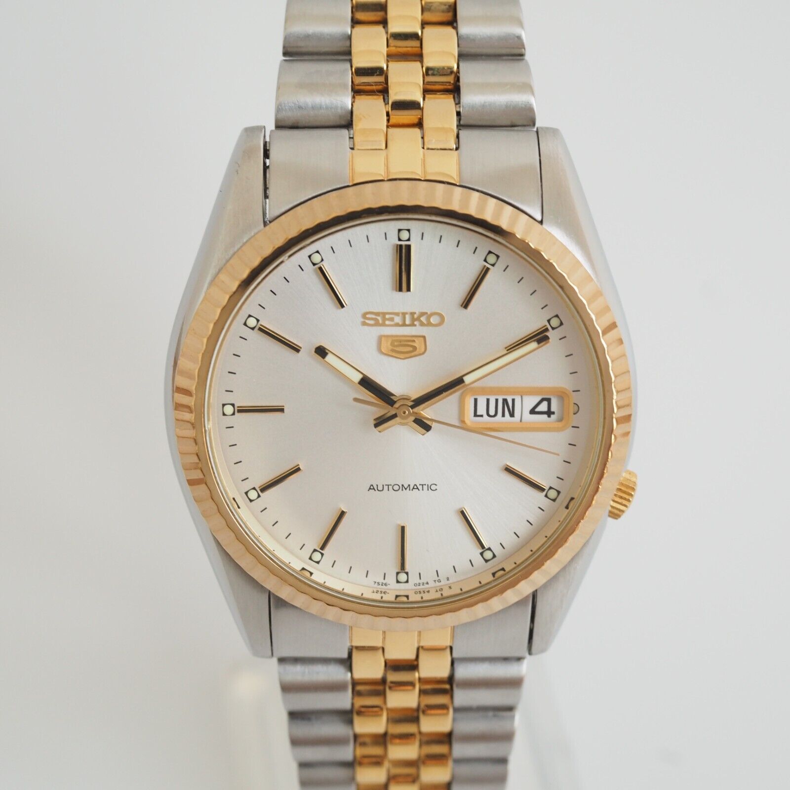 SEIKO 5 SNXJ90 7S26-0500 Automatic Gold Silver Datejust style 36mm Video | WatchCharts Marketplace SEIKO 5 SNXJ90 7S26-0500 Automatic Gold Silver Datejust style 36mm Video | WatchCharts Marketplace