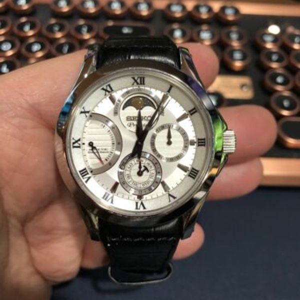 Seiko Premier Kinetic 5D88-0AA0 | WatchCharts