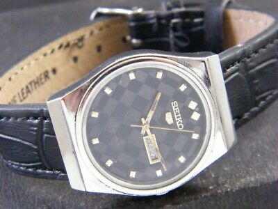 seiko boy size watch
