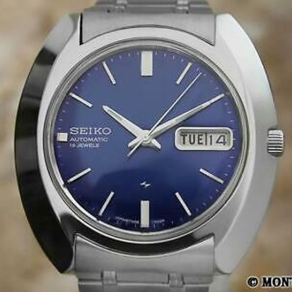 Seiko 7006 7020 Large 39mm Made in Japan 1975 Classic Automatic Watch MC211  | WatchCharts
