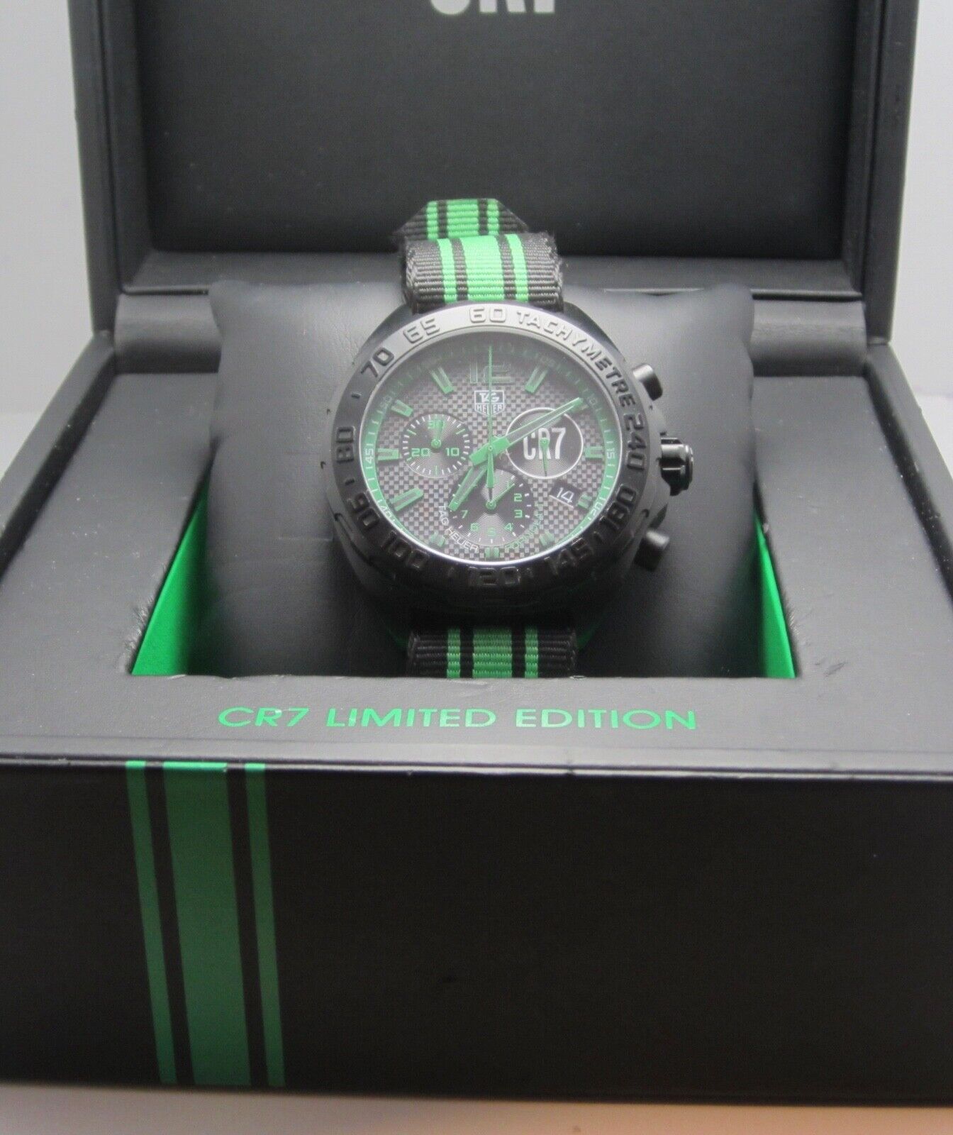 TAG Heuer Formula 1 Chronograph Quartz 42 CAZ1113