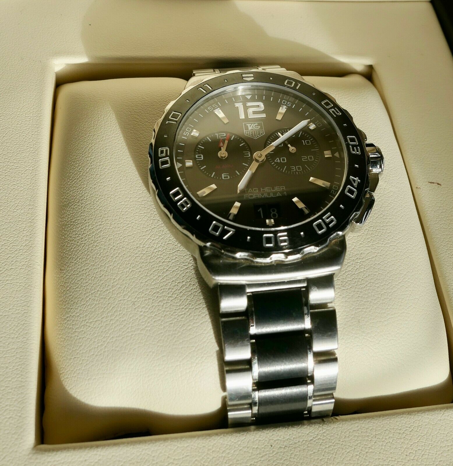 tag heuer wau111c