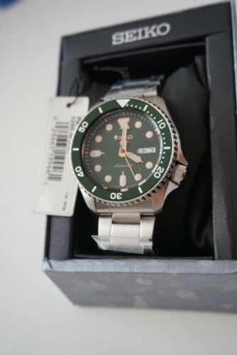 new seiko 5 green