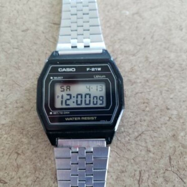 80s CASIO　F-21W CASIO　Module400　ビンテージ Rare 1984 Casio F-21W Module 400, Water Resist, Digital Men's