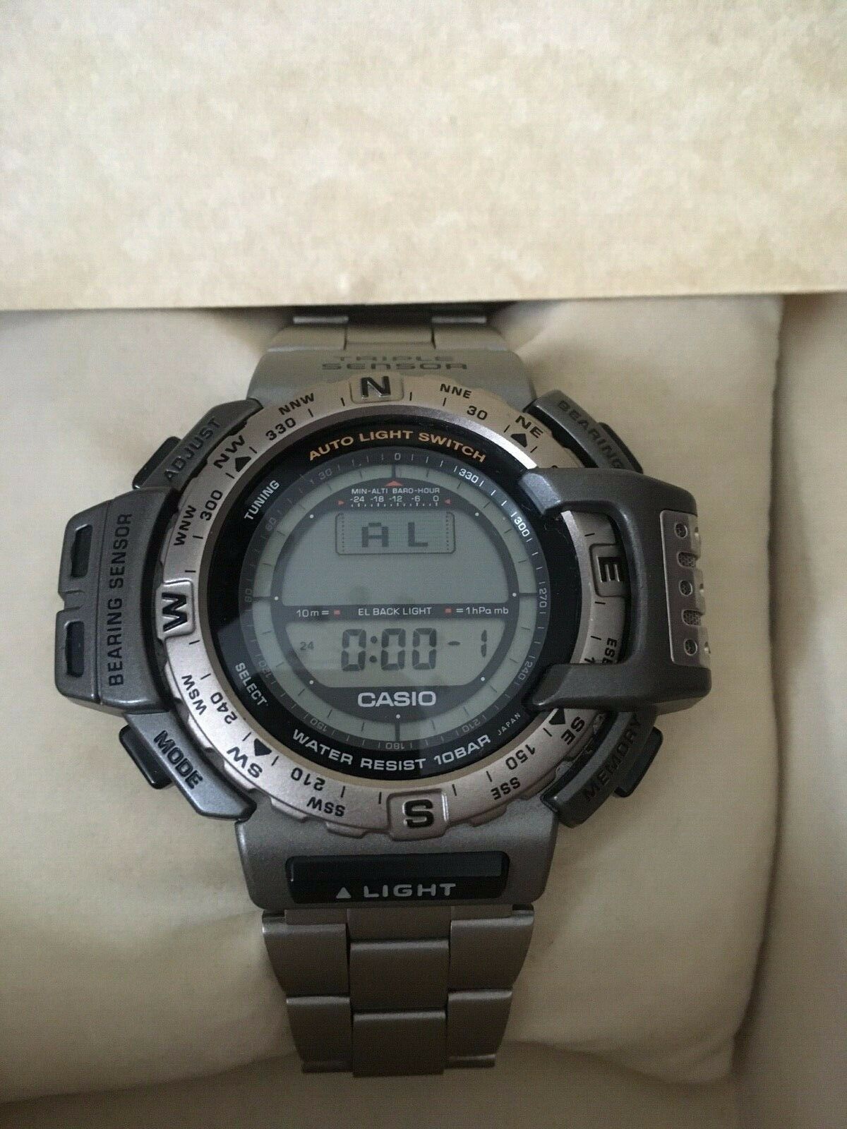 時計 CASIO PROTREK PRT-411 titanium CASIO PROTREK PRT-411 Titanium Triple Sensor Solar Radio