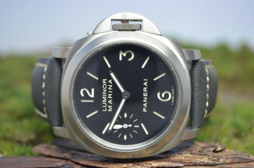 Panerai Luminor Marina 44 Titan Herrenuhr UNGETRAGEN B P Ref