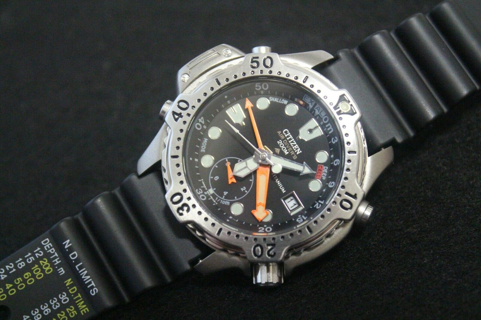 RARE NOS 90's vintage CITIZEN Aqualand Titanium 5810-F80120 Air