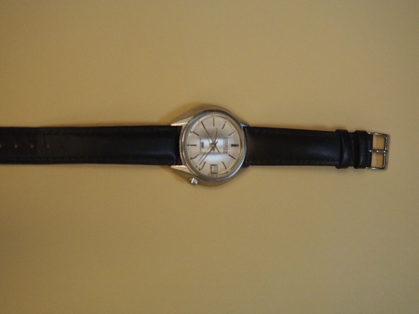 Vintage CITIZEN HISONIC TUNING FORK 3711-373138 MENS WATCH JAPAN