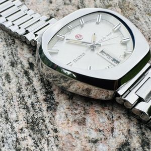 WTS]EXCELLENT RARE RADO NCC 404 Cobra Case Automatic Watch $399