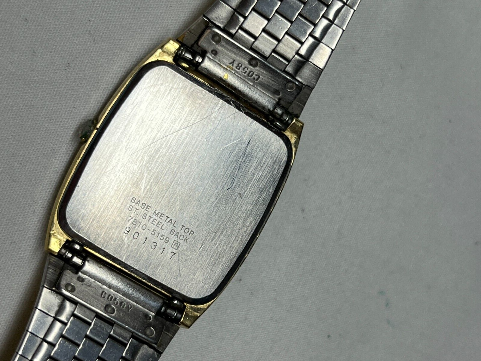 Vintage Men's Seiko 7810-5159 Gold Tone Quartz Watch New Battery