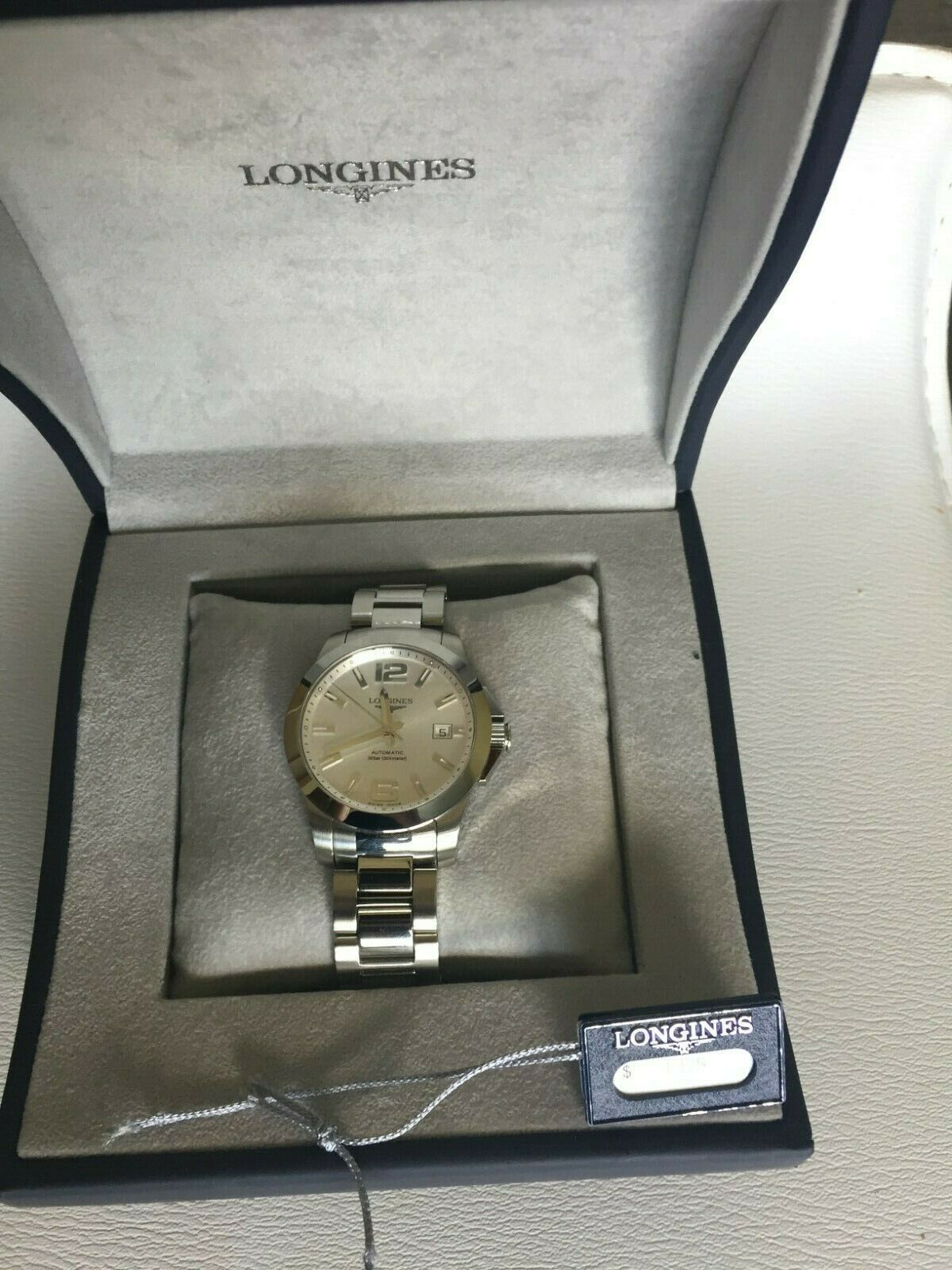 Longines Conquest Automatic 39 mm L36764766 Excellent condition