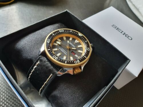 seiko skx007 gold